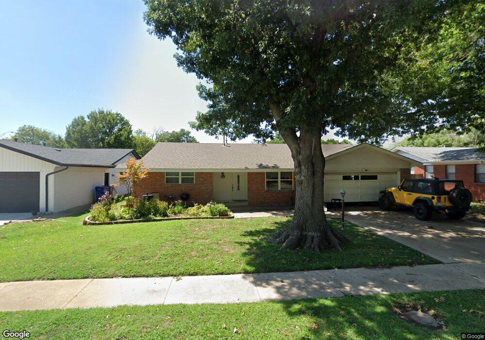 1712 S 1st St, Broken Arrow, OK 74012 - photo 1