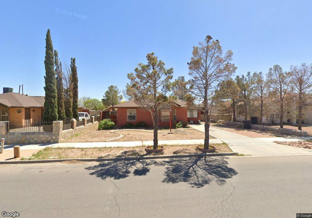 15308 S Kenazo Ave, Horizon City, TX 79928 - photo 1