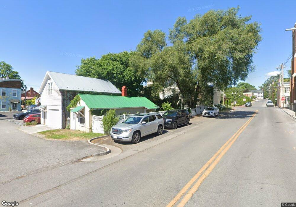 220 N Braddock St, Winchester, VA 22601 - photo 1