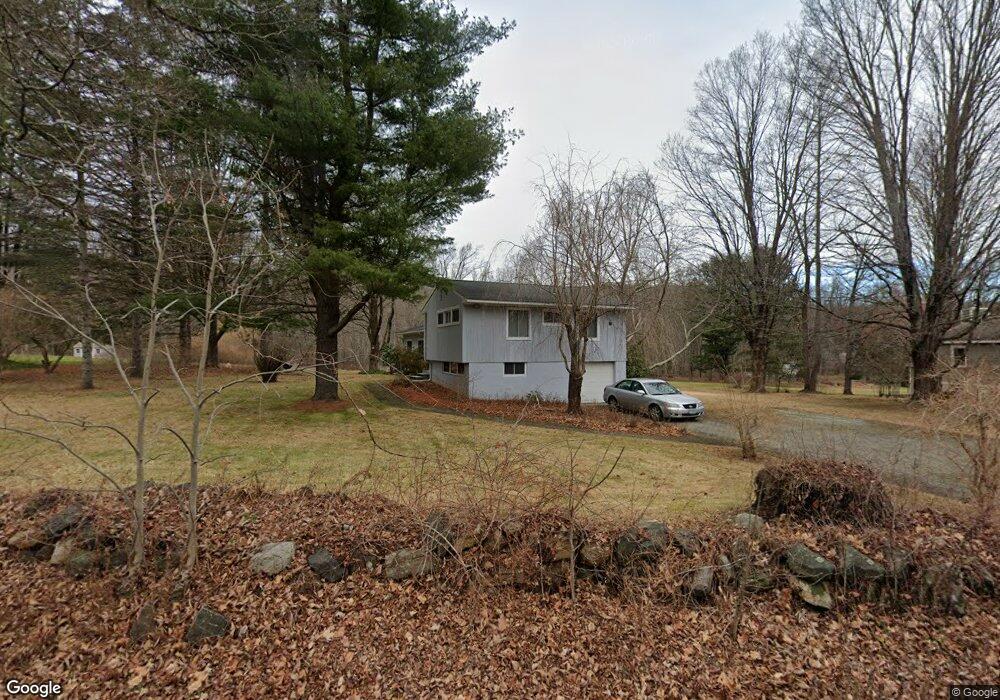 19 Bennetts Farm Rd, Ridgefield, CT 06877 - photo 1