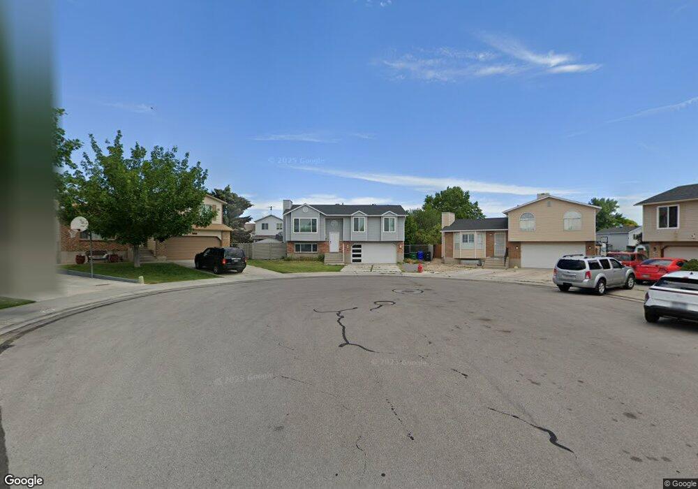 6751 S Arrow Wood Ct, West Jordan, UT 84081 - photo 1