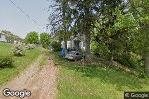100 2nd St, Grindstone, PA 15442