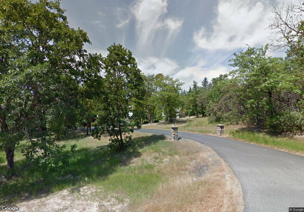 351 Glenbe Dr, Grants Pass, OR 97526 - photo 1