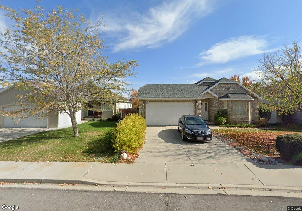 925 Greenridge Ave, Payson, UT 84651 - photo 1