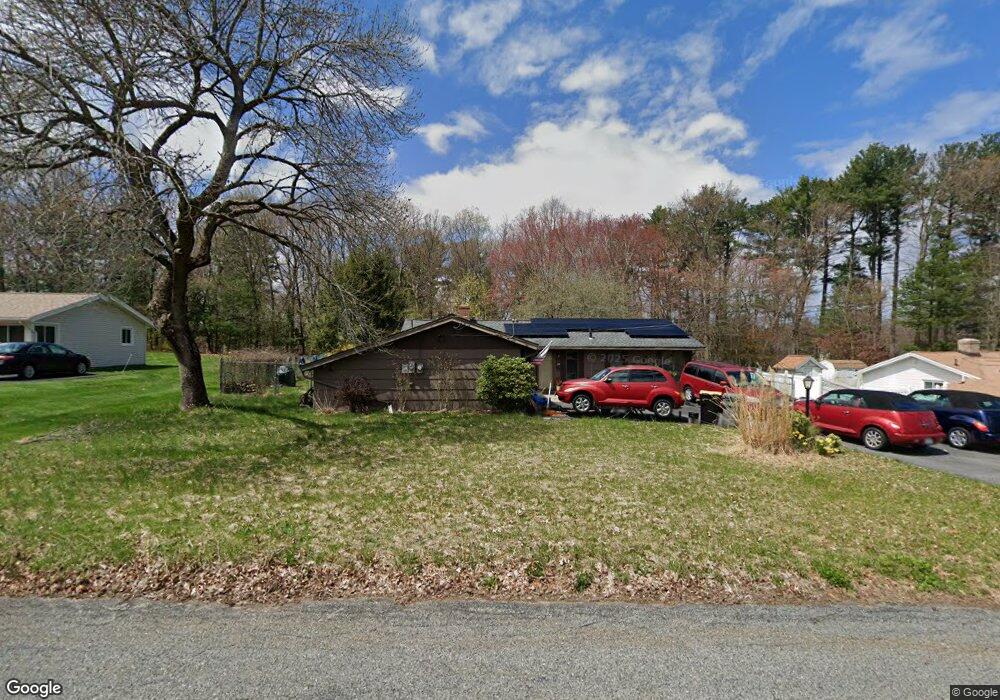 11 Sheffield Rd, Framingham, MA 01701 - photo 1