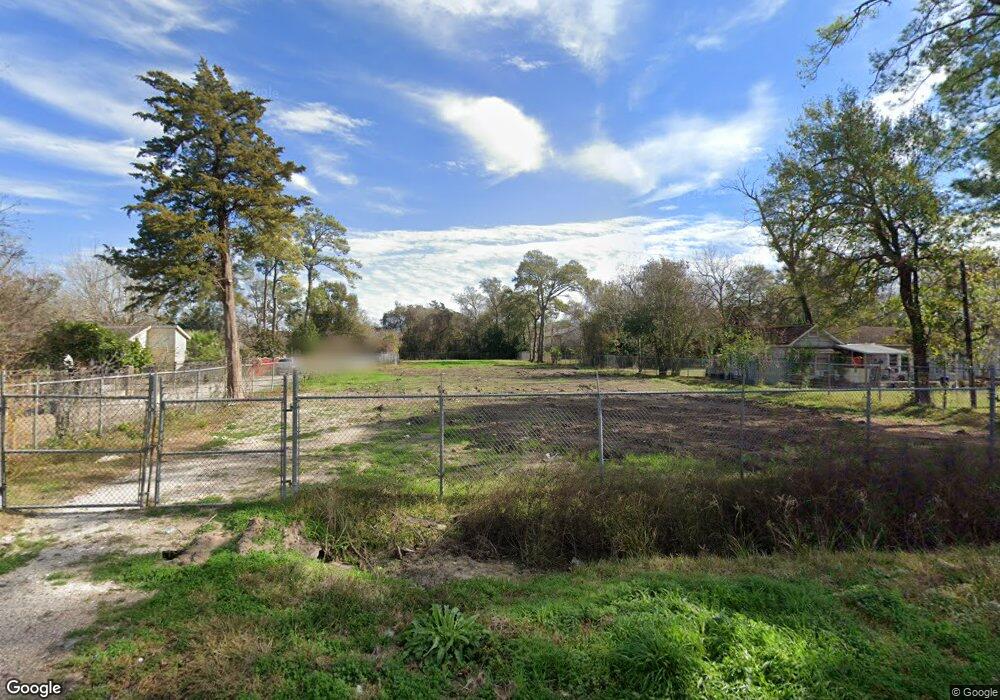 1946 Laverne St, Houston, TX 77080 - photo 1