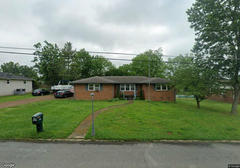 306 Stardust Dr, Shelbyville, TN 37160 - photo 1