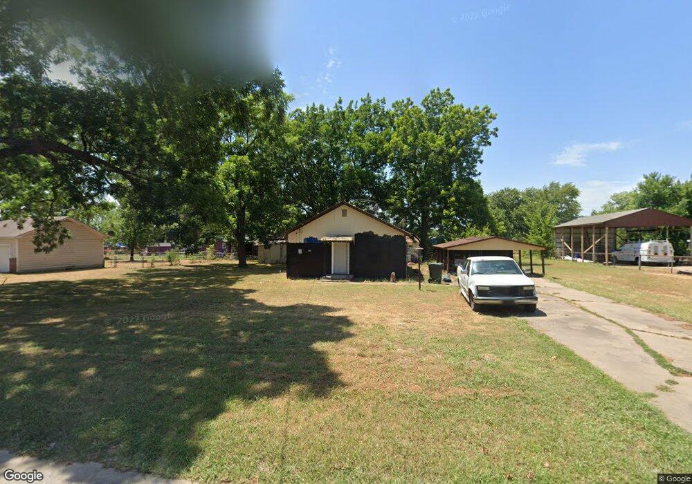 1209 N Jay St, Claremore, OK 74017 - photo 1