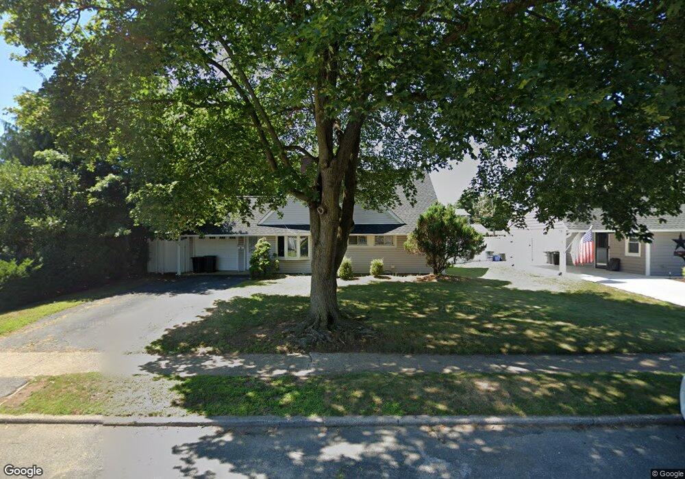 24 Rural Ln, Levittown, NY 11756 - photo 1