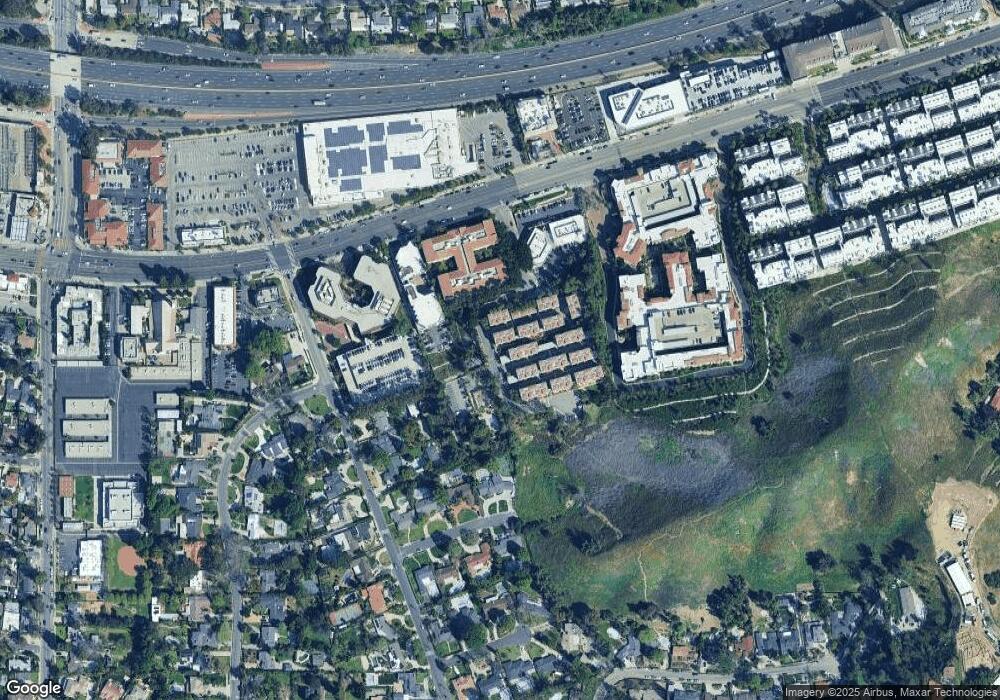 5250 Premiere Hills Cir unit 103, Woodland Hills, CA 91364 - photo 1