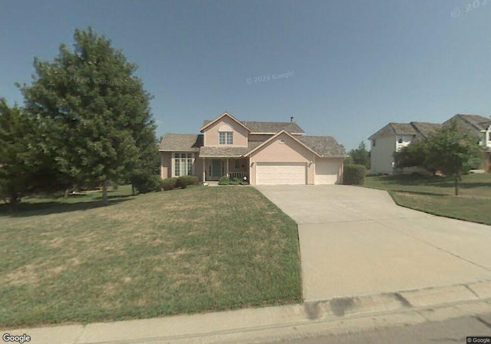 3732 SW Herefordshire Rd, Topeka, KS 66610 - photo 1