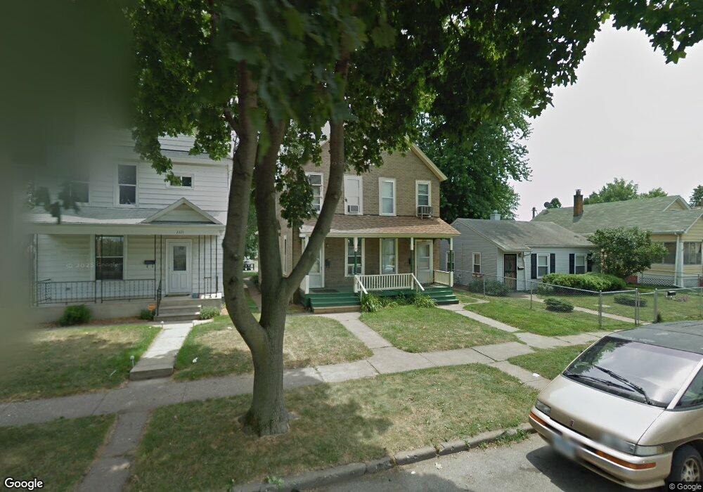 2323 Mckinley Ave, Davenport, IA 52802 - photo 1