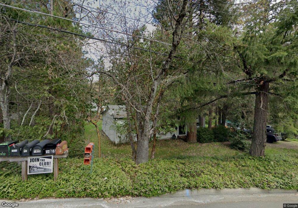 1404 NW B St, Grants Pass, OR 97526 - photo 1