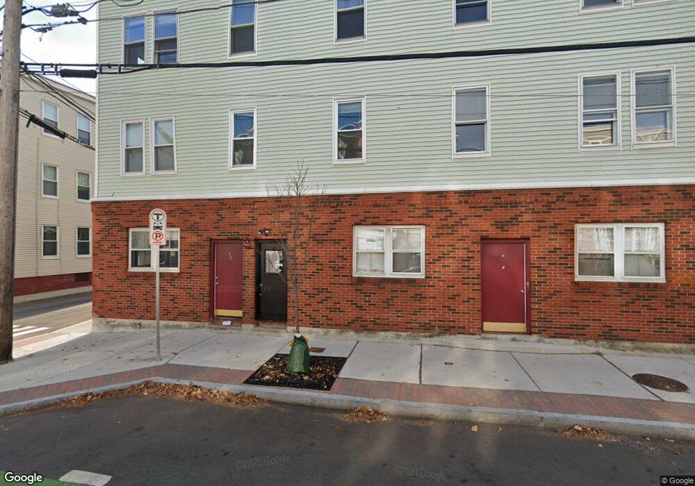 66 A Beacon St unit 4, Somerville, MA 02143 - photo 1