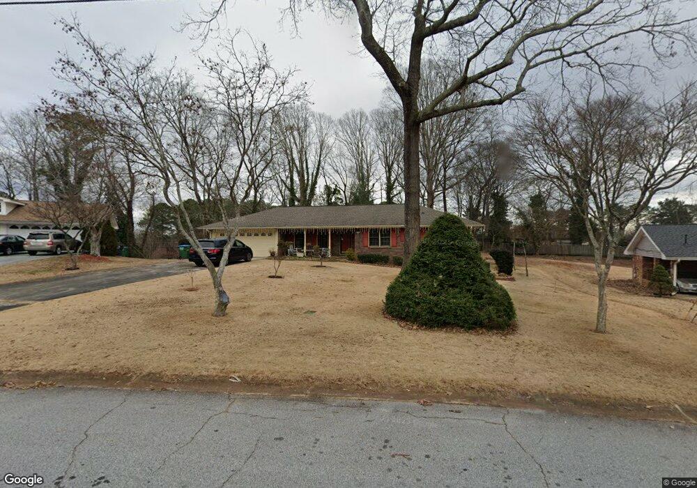 5220 Fremont Ct SW, Stone Mountain, GA 30087 - photo 1