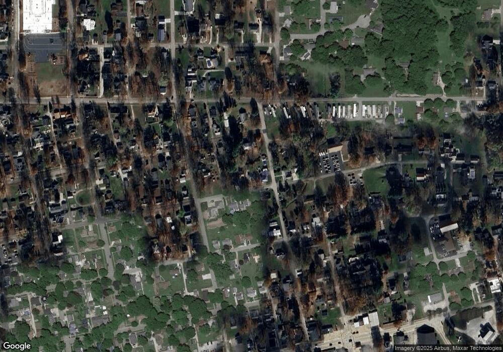 919 Harrison St, Covington, IN 47932 - photo 1