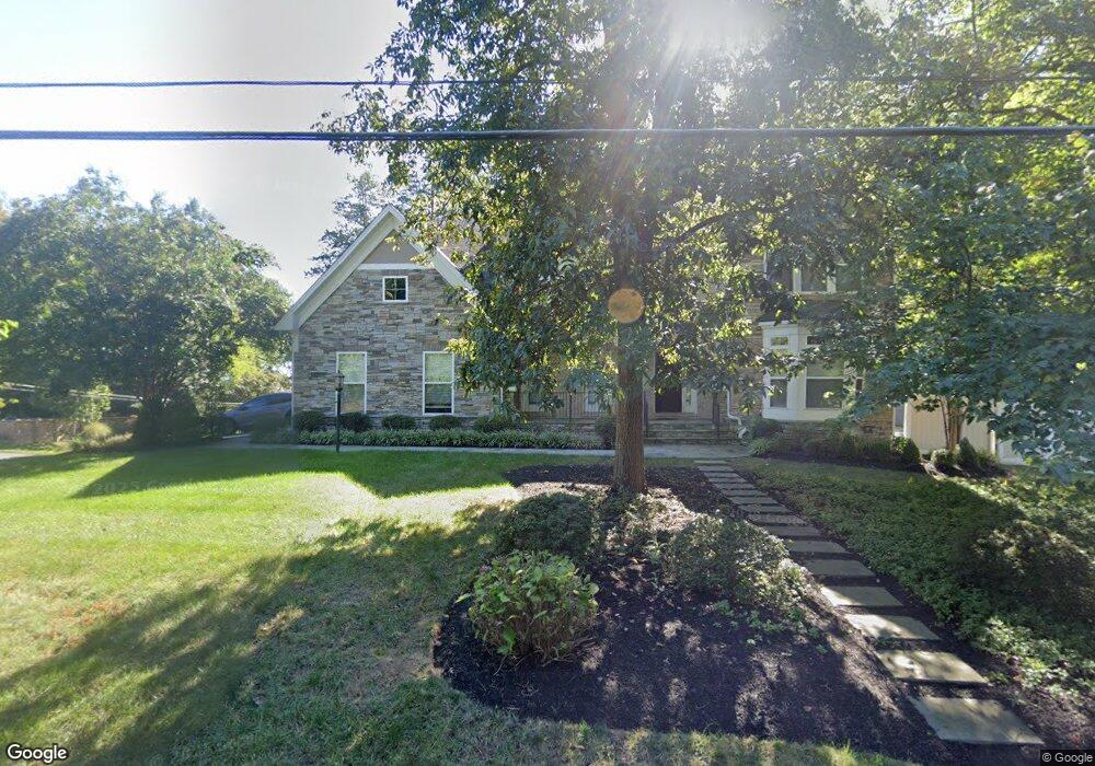 2341 Dale Dr, Falls Church, VA 22043 - photo 1