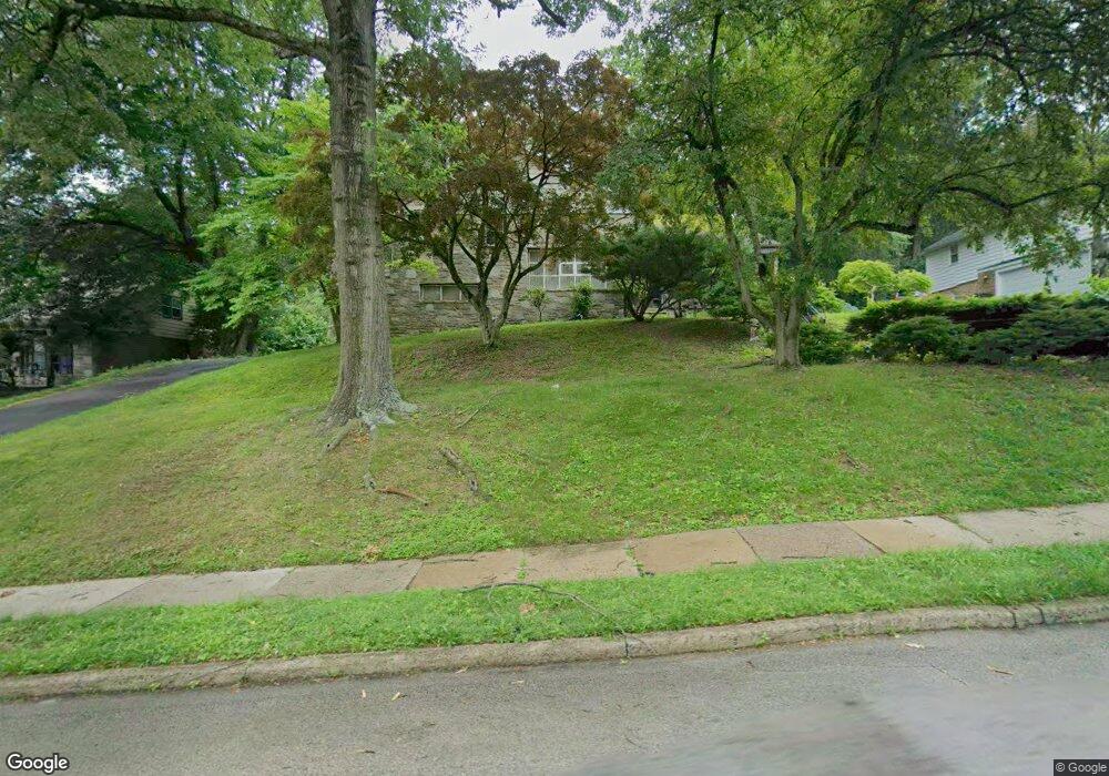 1904 Cobden Rd, Glenside, PA 19038 - photo 1