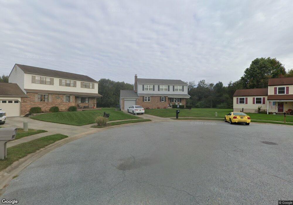 438 Nilsen Rd, Bear, DE 19701 - photo 1