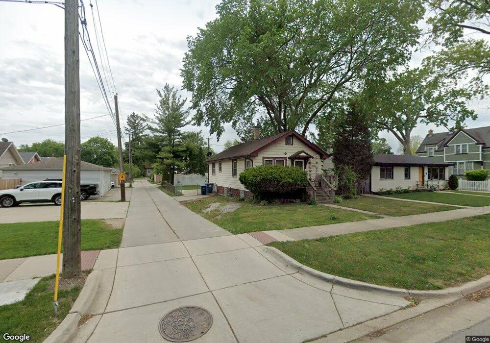 1369 E Algonquin Rd, Des Plaines, IL 60016 - photo 1