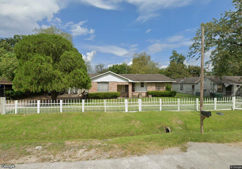 4001 Vaughn St, Houston, TX 77016 - photo 1