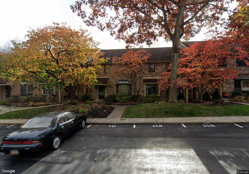 111 Putney Ln unit 111, Malvern, PA 19355 - photo 1