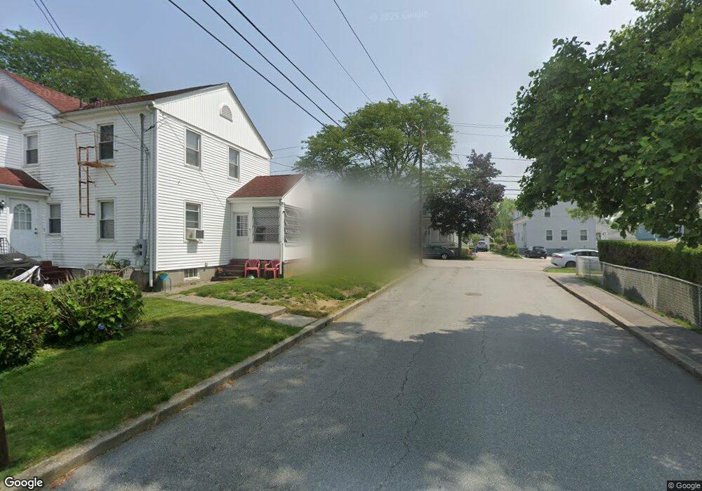 72 Bay View Ave, Bristol, RI 02809 - photo 1