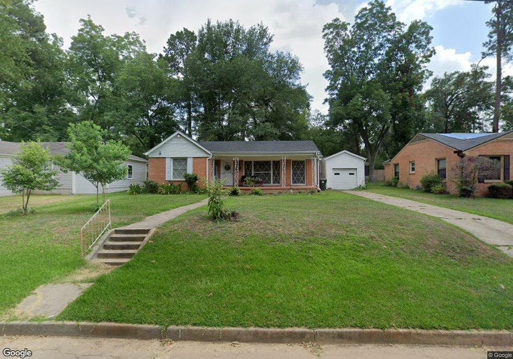 1302 S Azalea Dr, Tyler, TX 75701 - photo 1