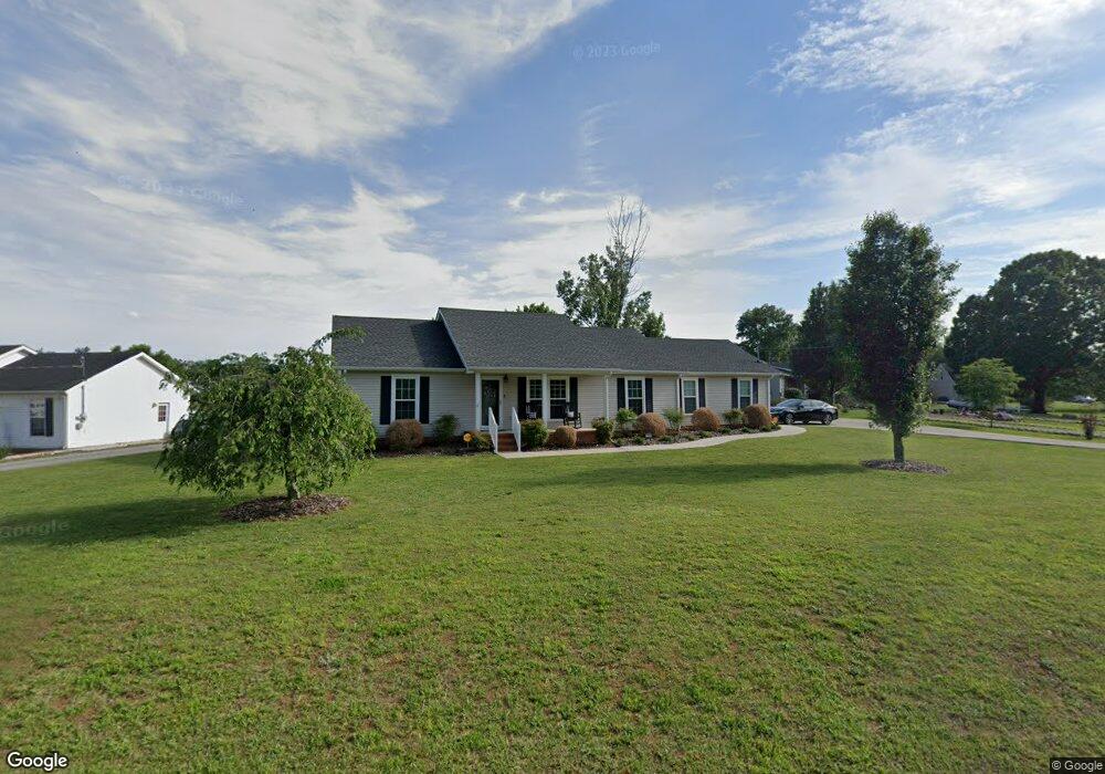 210 Shapard Dr, Shelbyville, TN 37160 - photo 1