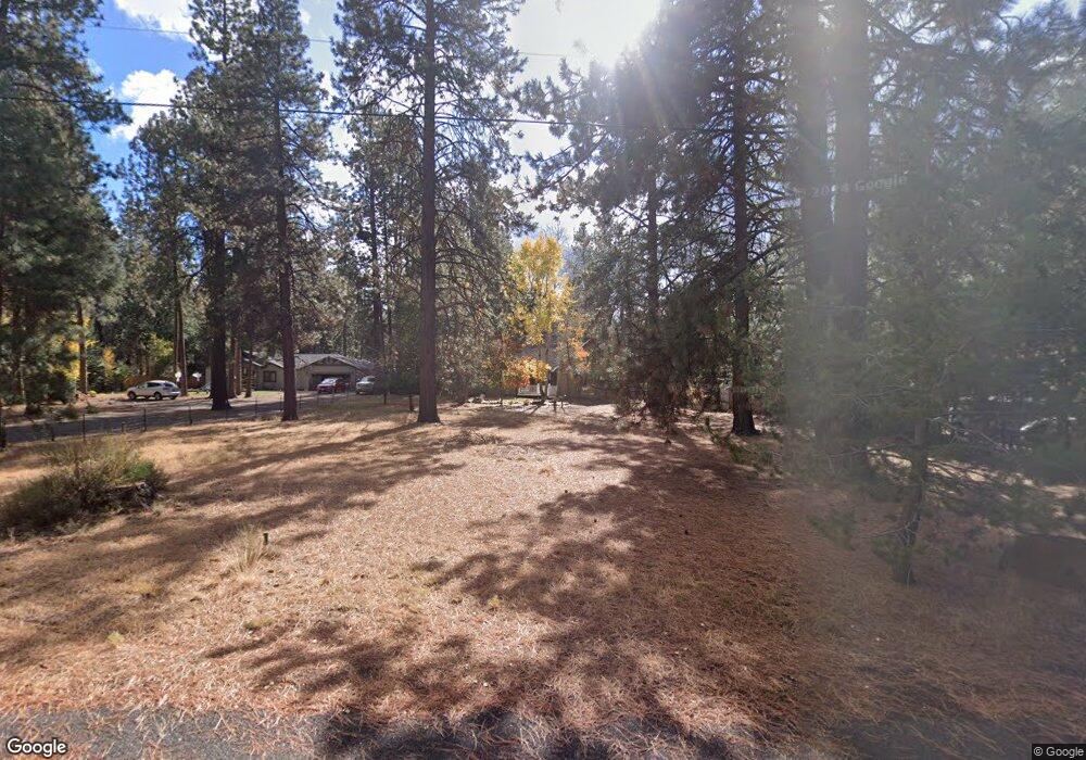 19411 Comanche Cir, Bend, OR 97702 - photo 1