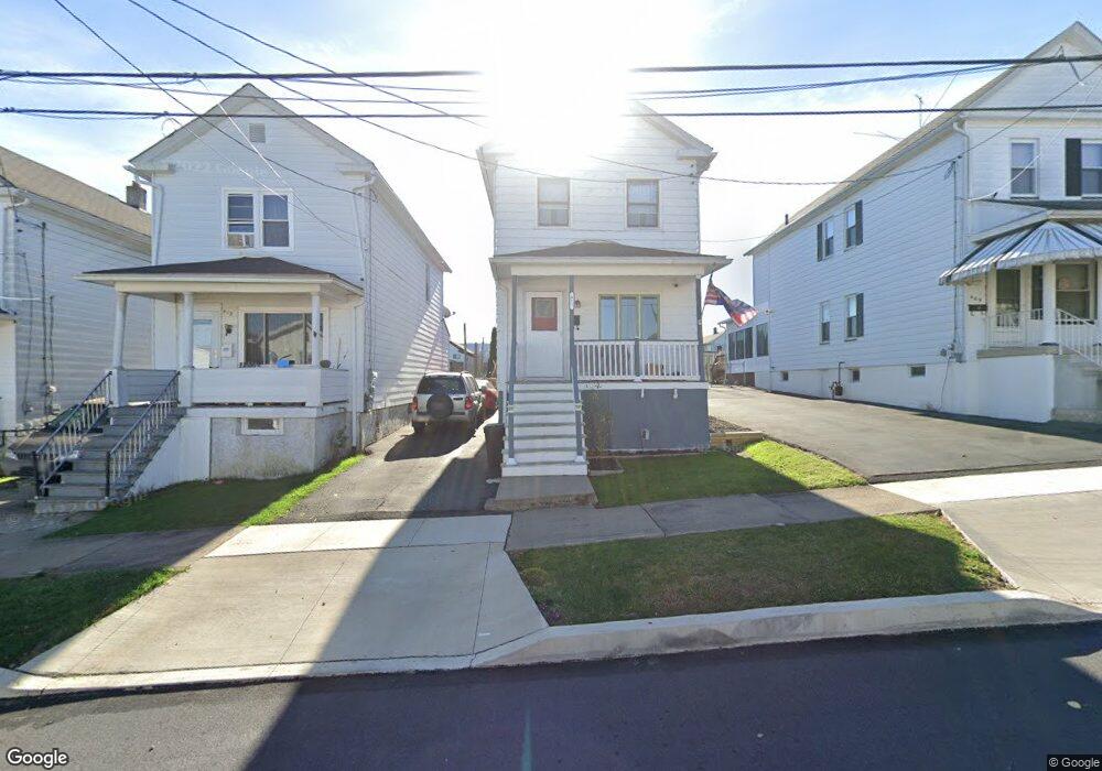 411 E Grove St, Nanticoke, PA 18634 - photo 1