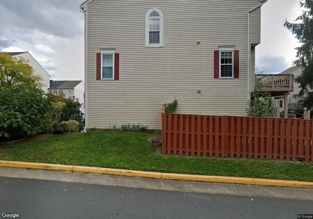 2460 Laura Mark Ln, Herndon, VA 20171 - photo 1