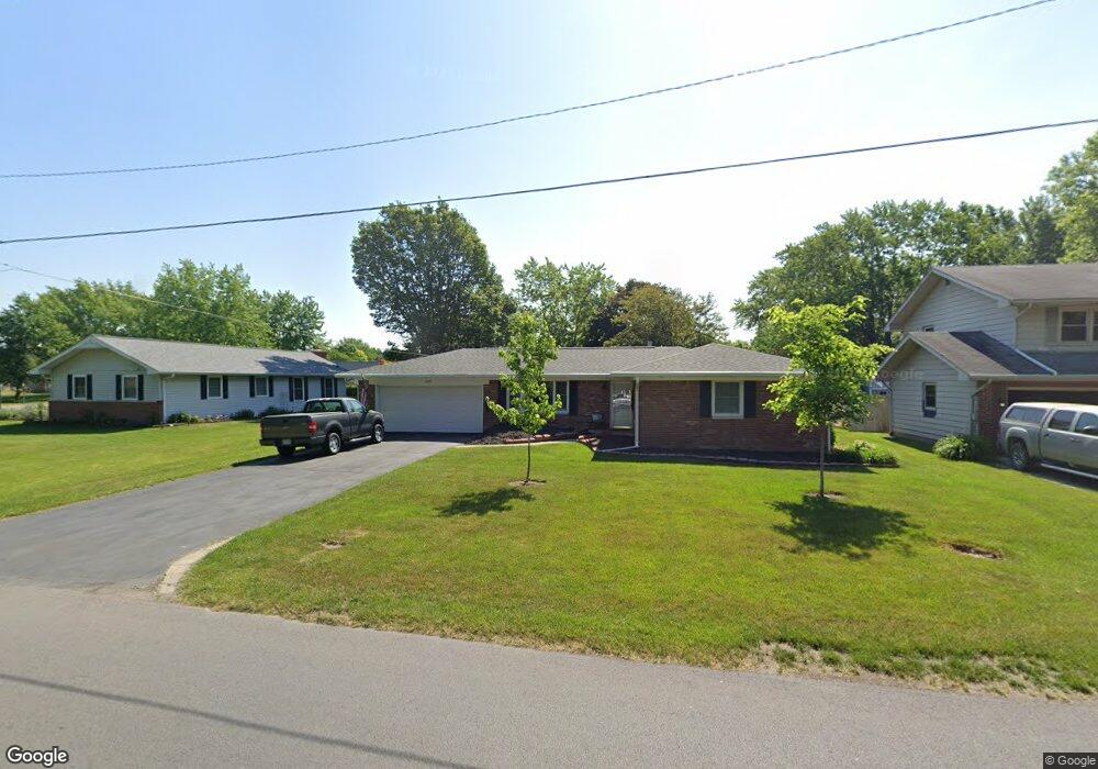 809 S Williams Rd, Frankfort, IN 46041 - photo 1