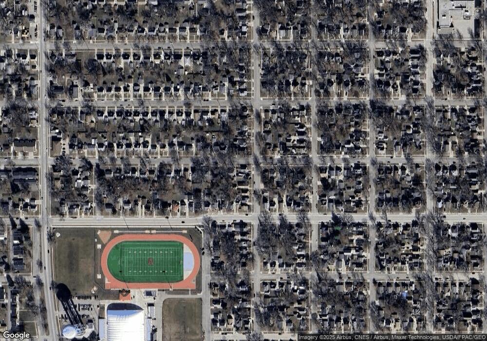 511 11th St NW, Austin, MN 55912 - photo 1