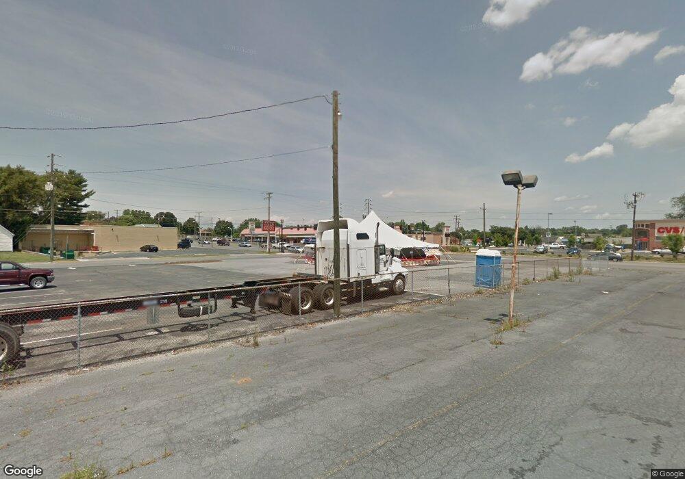 1234 W Broad St, Waynesboro, VA 22980 - photo 1