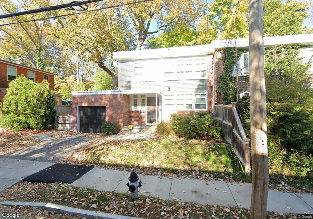 21 Robinson St, Cambridge, MA 02138 - photo 1