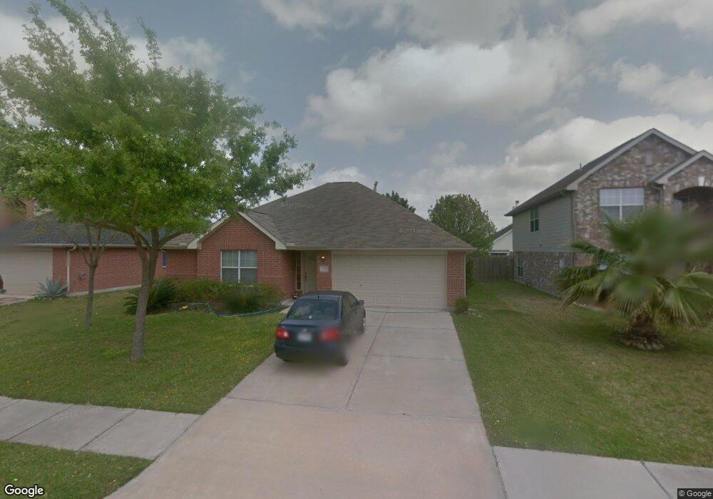 5009 Blanco Dr, Pearland, TX 77584 - photo 1