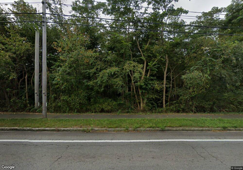 4655 Falmouth Rd, Cotuit, MA 2635 - photo 1