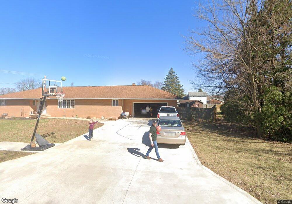 1201 Amelia Ave, Findlay, OH 45840 - photo 1