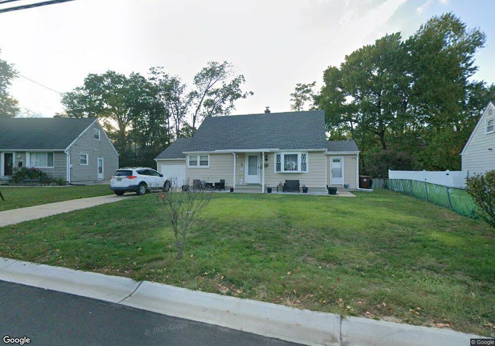 6 Wilcox Rd, New Brunswick, NJ 08901 - photo 1