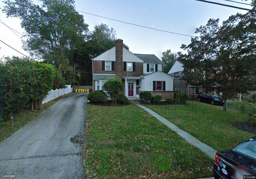 921 Delmont Dr, Wynnewood, PA 19096 - photo 1