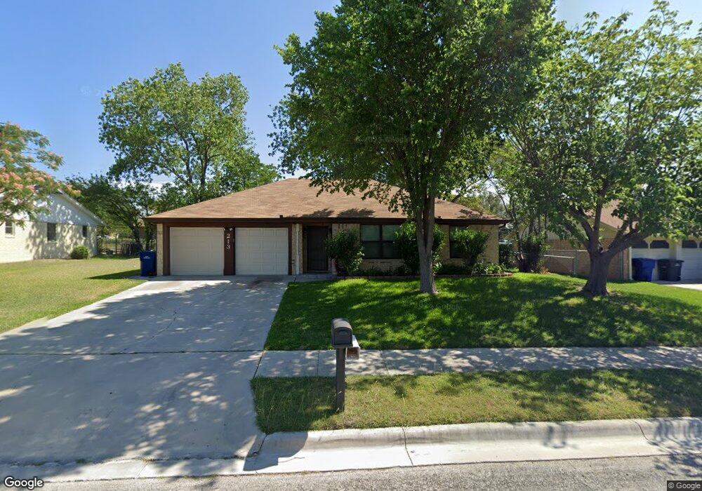 213 E Hogan Dr, Copperas Cove, TX 76522 - photo 1