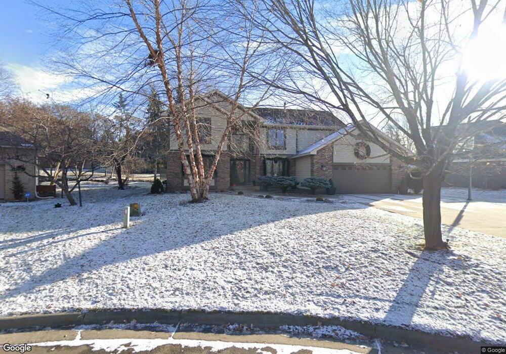 11654 Pondview Ct, Champlin, MN 55316 - photo 1