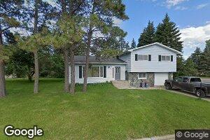 203 15th Ave SE, Devils Lake, ND 58301