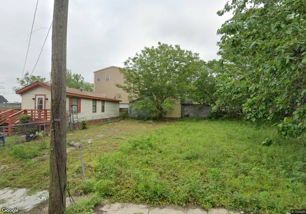 3913 Metropolitan St, New Orleans, LA 70126 - photo 1