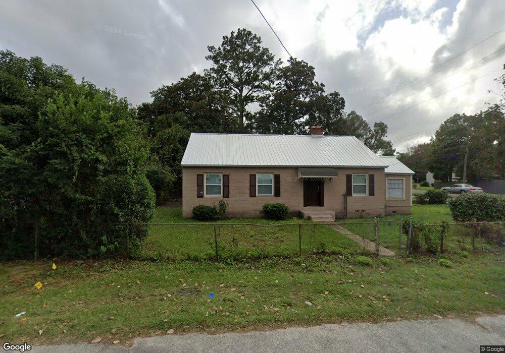 2300 Cate St, Brunswick, GA 31520 - photo 1