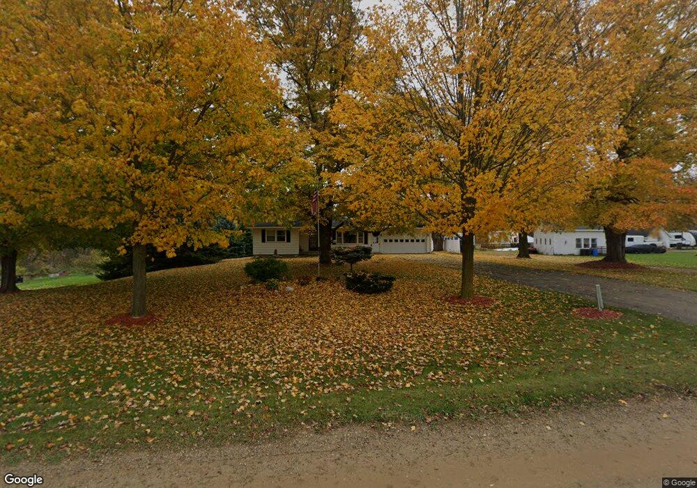 4335 9th St, Wayland, MI 49348 - photo 1