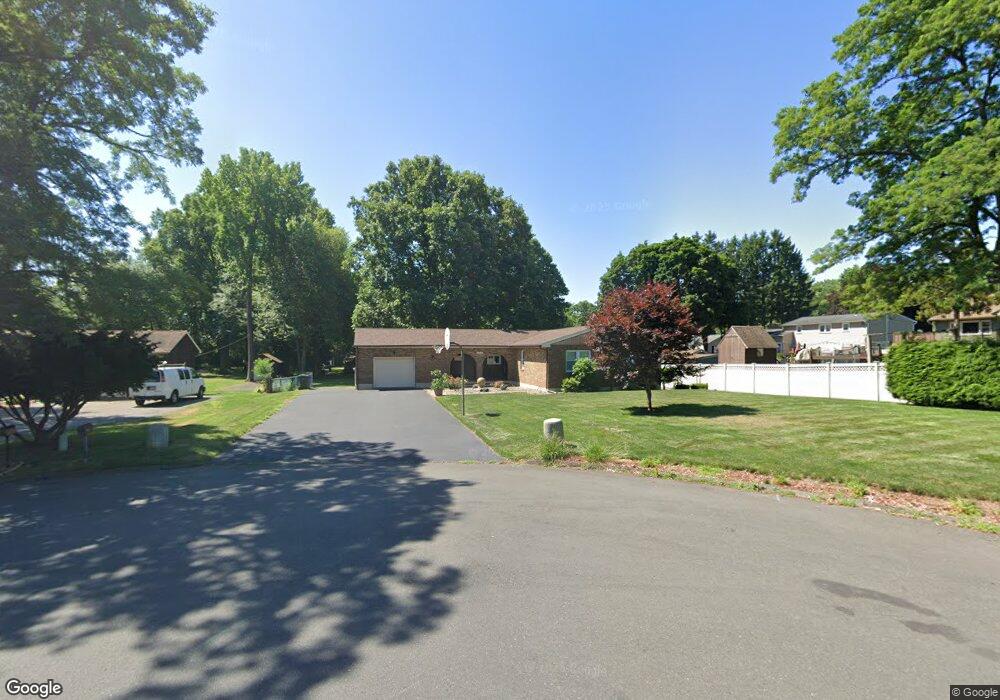 258 Raymond Rd, Rocky Hill, CT 06067 - photo 1