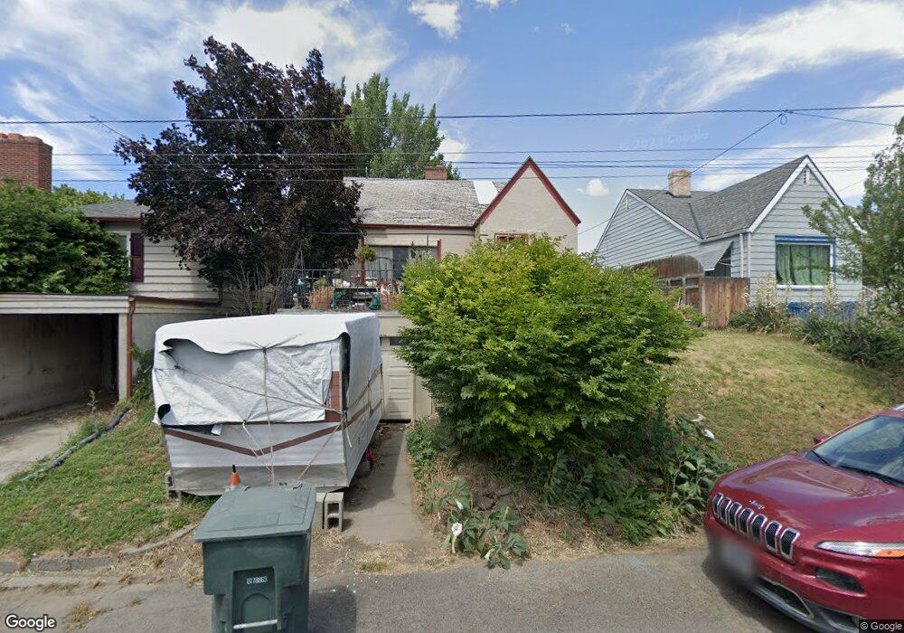 905 NW Gilliam Ave, Pendleton, OR 97801 - photo 1