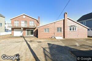 11 River St, Seabrook, NH 03874